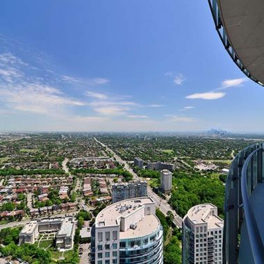 023-2nd-Bedroom-Patio-Out-Towards-Downtown-Toronto-View